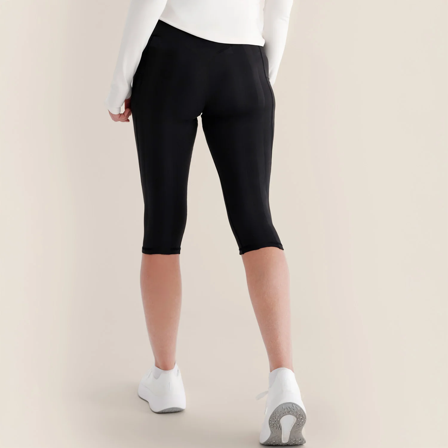Capri Resistance Band Leggings - Image 9