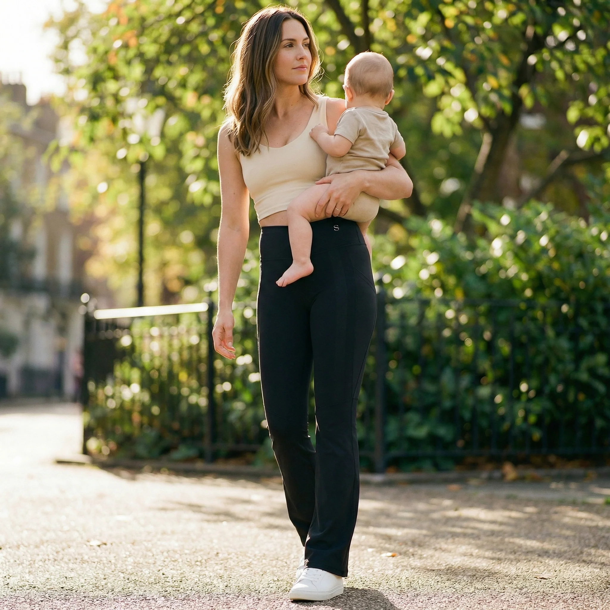 Flared Resistance Band Leggings - Image 9