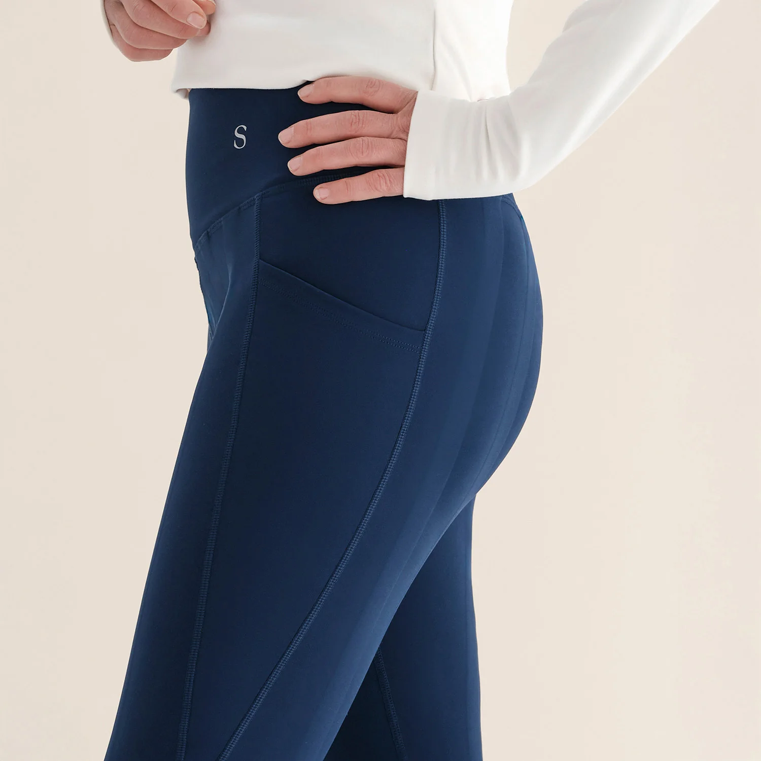 2 x Resistance Band Leggings (Buy 1 & Get 1 Free) - Image 24